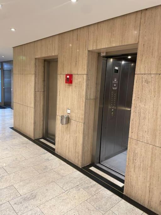 Gemutlich Und Moderne Wohnung In Düsseldorf Buitenkant foto