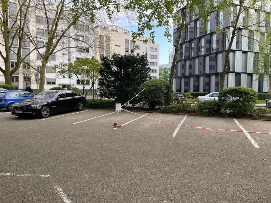 Gemutlich Und Moderne Wohnung In Düsseldorf Buitenkant foto